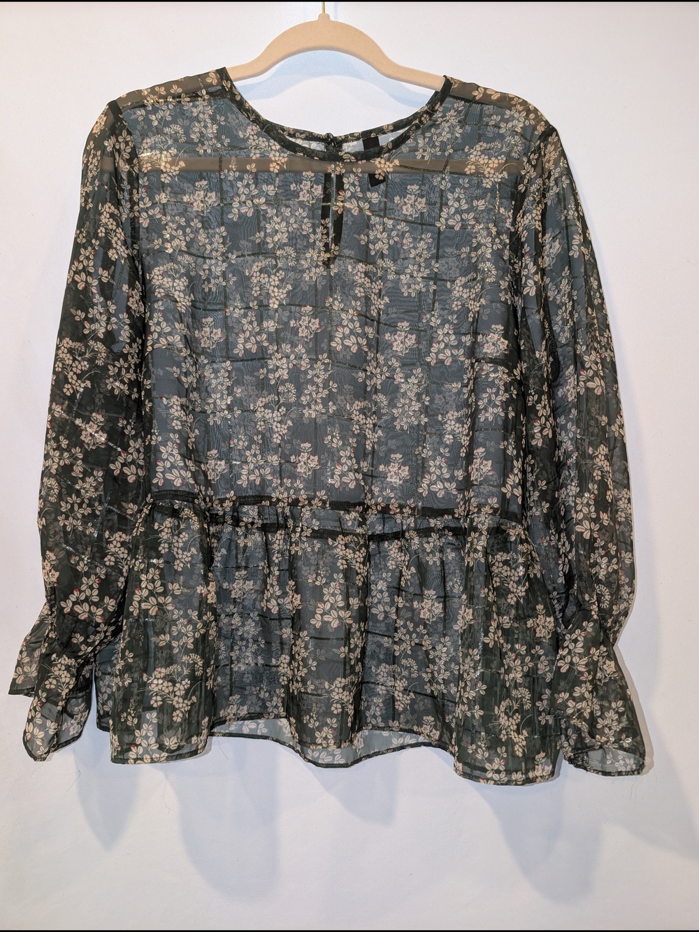 Sheer Green Floral Peplum‎ Blouse with Ruffle Cuffs - Picture 2 of 5